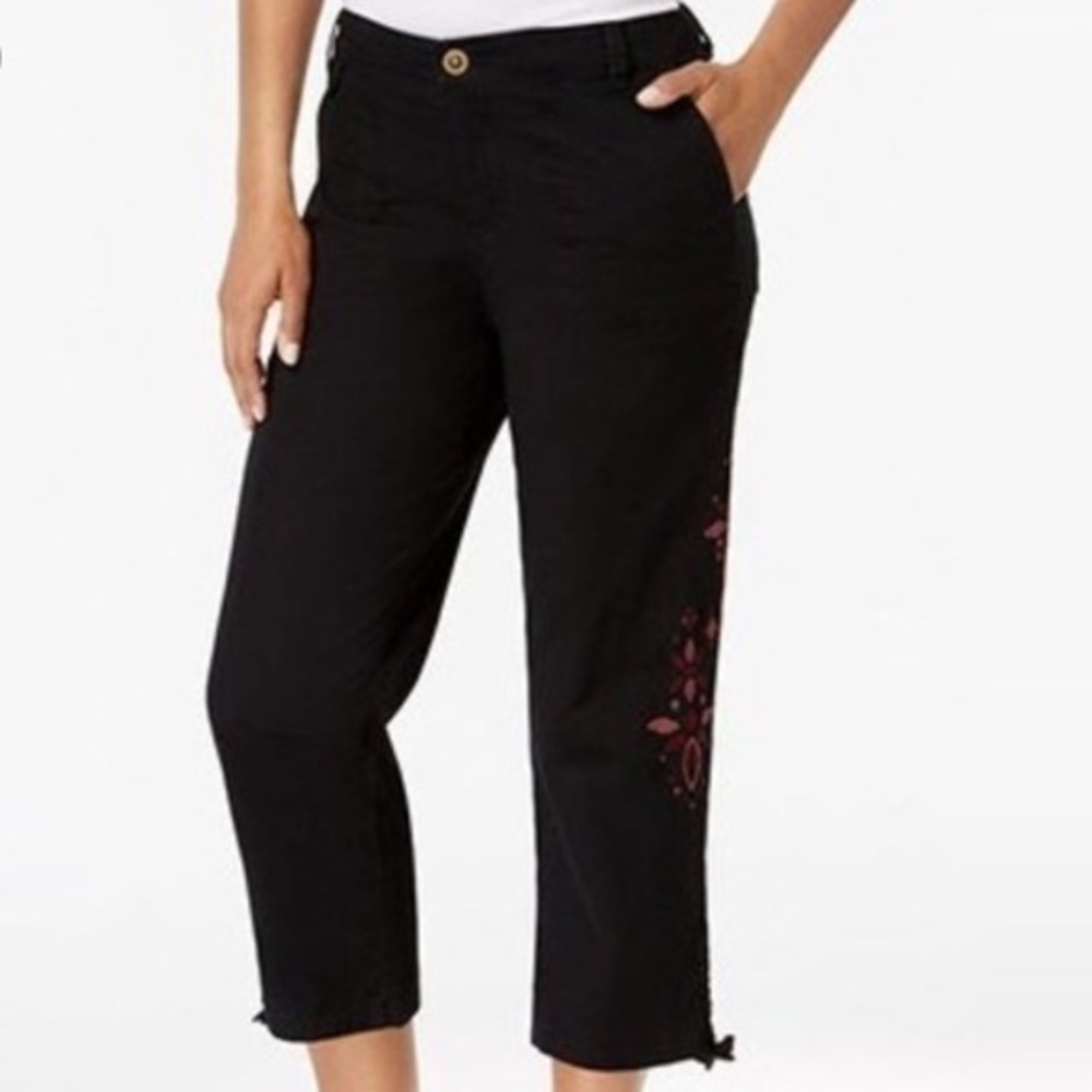 New Women’s Style & Co. Mid Rise Petite Capri